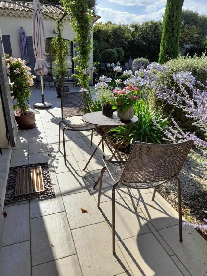 La Mathilde Bed & Breakfast Villeneuve-les-Avignon Exterior photo